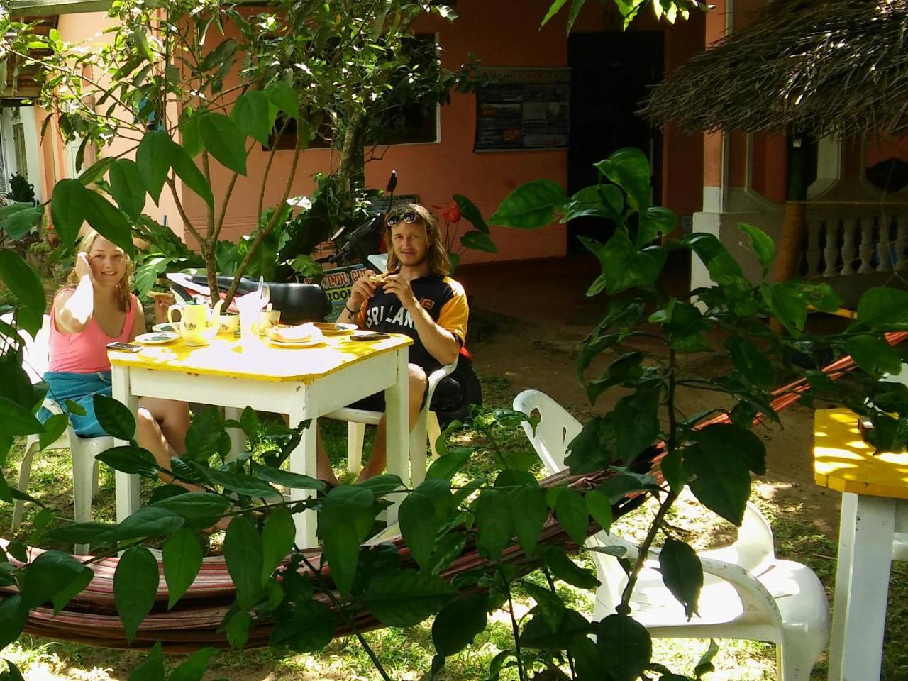Thevindu Guest & Redmud Resturent Banduramulla Εξωτερικό φωτογραφία